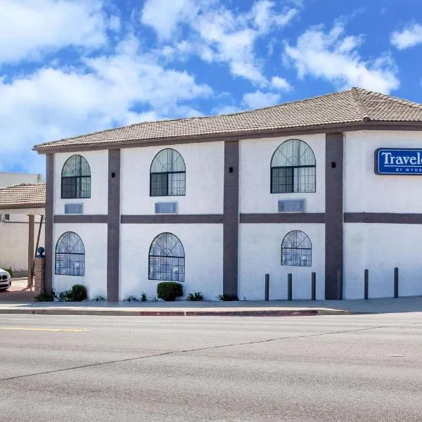 Travelodge by Wyndham Harbor City, hotel in Rancho Palos Verdes