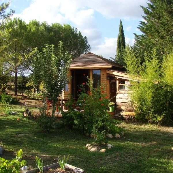 la ruche, hotel v destinaci Grospierres