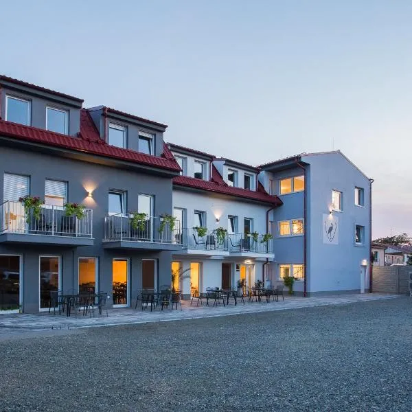 Penzion Čáp, hotel v destinaci Mikulov