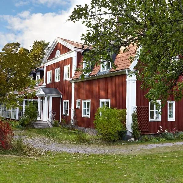 Red Haven Cottage, hotel v destinaci Edsbruk