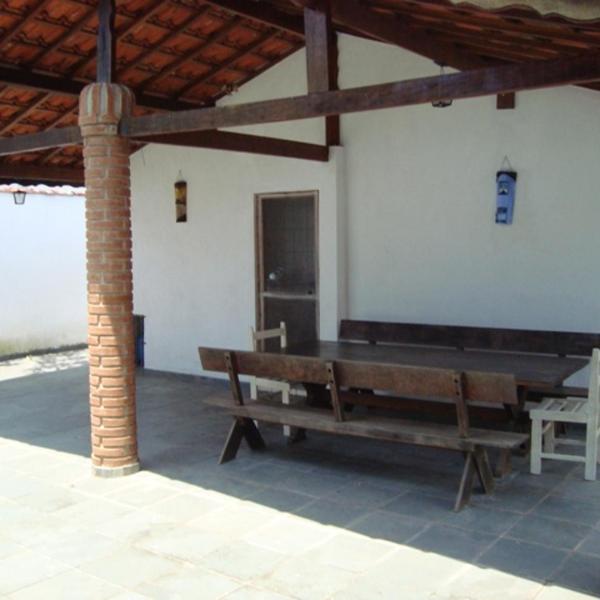 Casa arejada e espaçosa - Foto 4