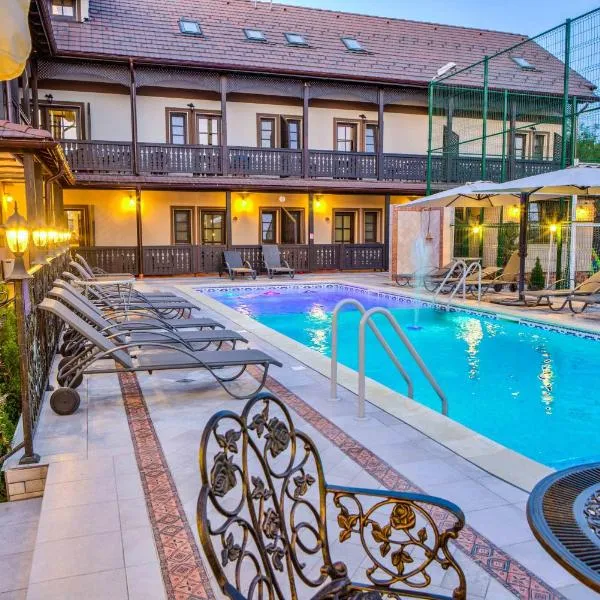 Conacul Ambient, hotel din Cristian
