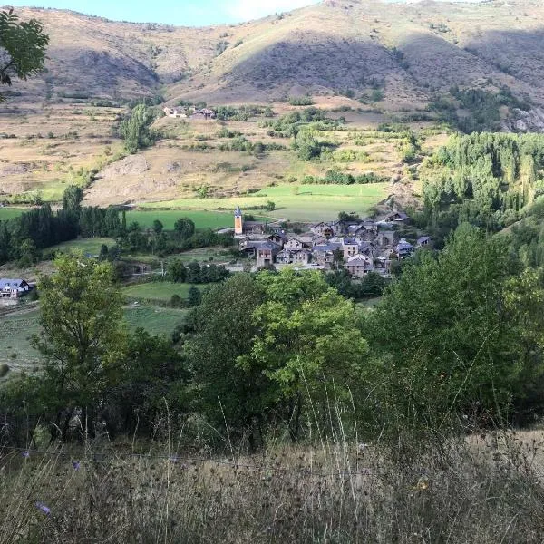 Casa Pirineu, hotel en Esterri de Cardós