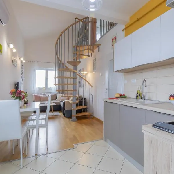 Center Penthouse Apartment, hotel in Pula