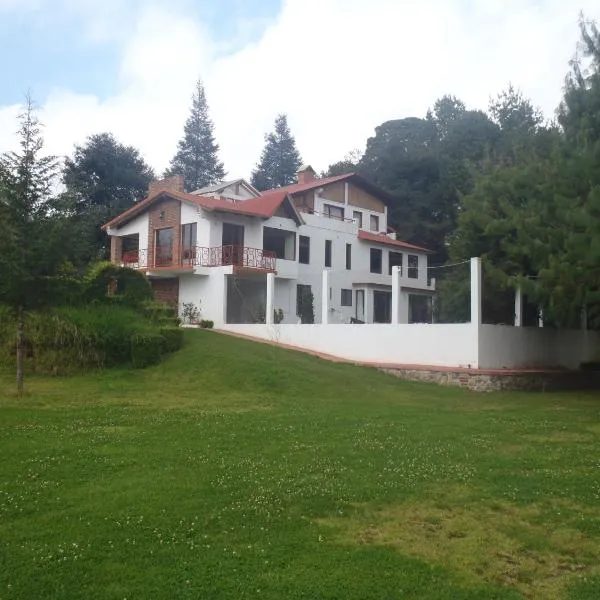 Tetela de Ocampo에 위치한 호텔 Cabañas Sierra Verde