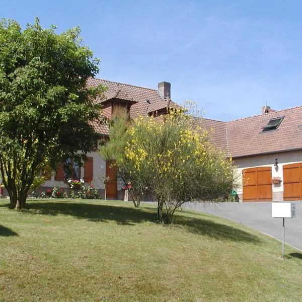 chambre d'hôte équipée en studio, hotel in Thieulloy-lʼAbbaye