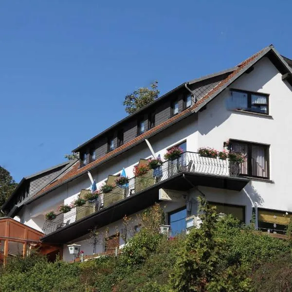 Landgasthaus Rothbrust, hotel a Burgbrohl