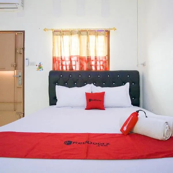 RedDoorz @ Pematangsiantar 2, hotel in Pematangsiantar