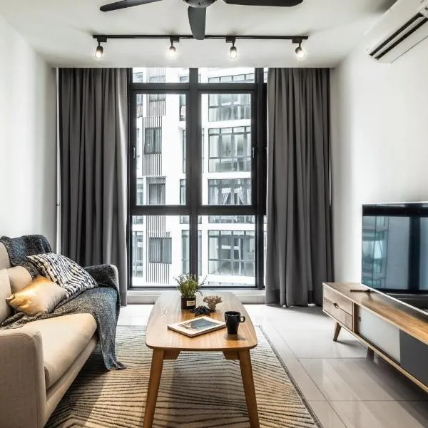 H20 Residence Ara Damansara by Airhost, hotel in Petaling Jaya