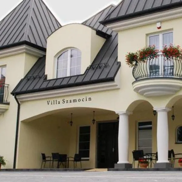 Villa Szamocin, hotel ve Varšavě
