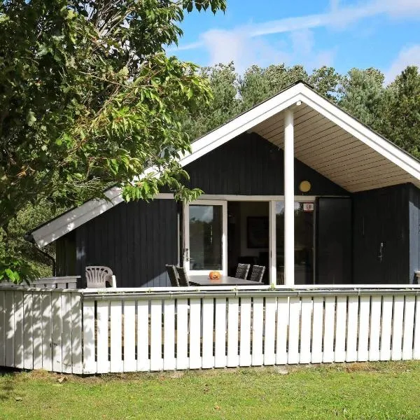 Scenic Fjord Retreat-By Traum, hotel in Vemb