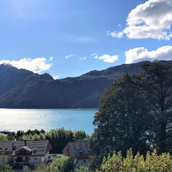Appart T4 Christina contemporain, Vue Lac, climatisé avec parking, khách sạn ở Aix-les-Bains