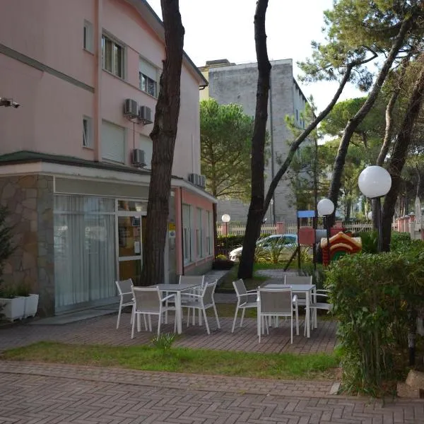 Garnì Garten, hotel v destinaci Milano Marittima