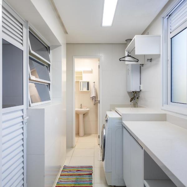 Apartamento com 4 suítes pé na areia - Foto 3