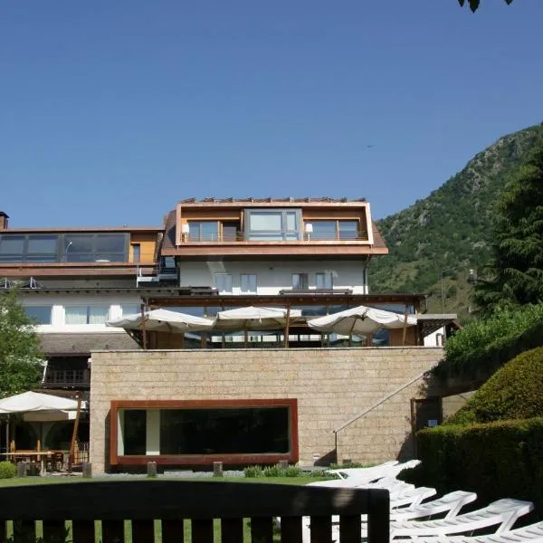 Hotel Milano Alpen Resort Meeting&Spa – hotel w mieście Castione della Presolana