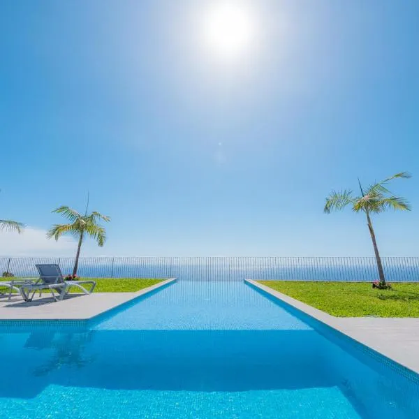 Engenho Velho Hotel & Restaurante - Adults Only, hotel v destinaci Arco da Calheta