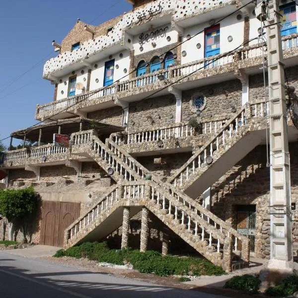 Hotel Leonor, hotel in Boundouha