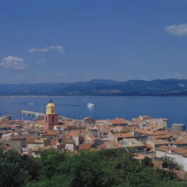 Ibis Budget Fréjus St Raphaël centre et Plage – hotel w Fréjus