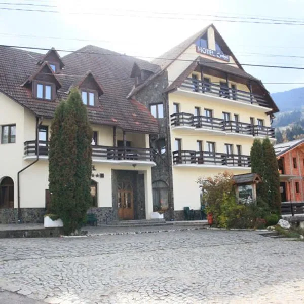 Hotel Cerbul, hotel in Anieş