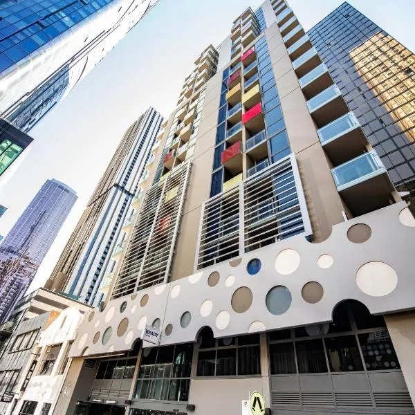 Brady Hotels Central Melbourne โรงแรมในSeddon