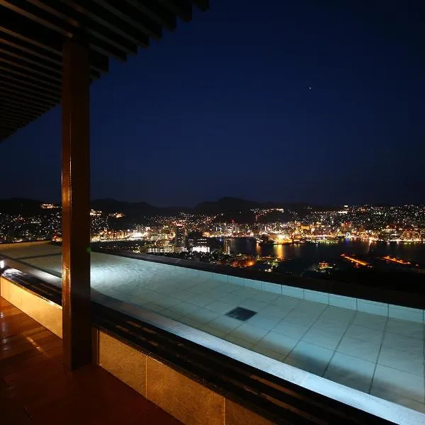 Ooedo Onsen Monogatari Nagasaki Hotel Seifu, hotel v destinaci Nagasaki