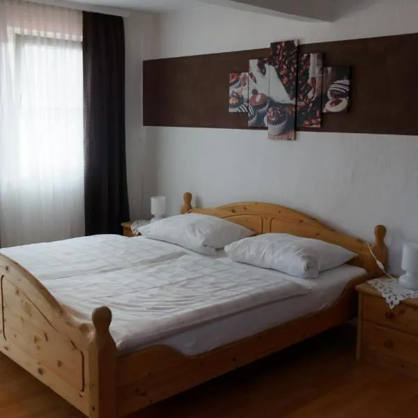 Pension Burger B&B, hotel v destinaci Weibersbrunn