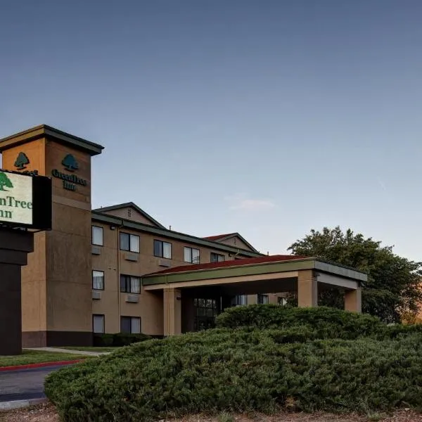 GreenTree Inn Albuquerque North I-25、アルバカーキのホテル