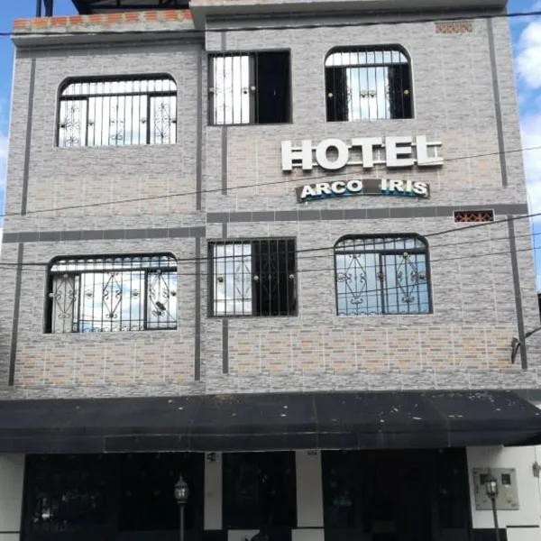 Hotel Arcoiris Girardot, готель у місті Жирардо