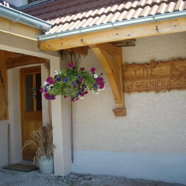 Le Grenier, hotel em Bief-des-Maisons