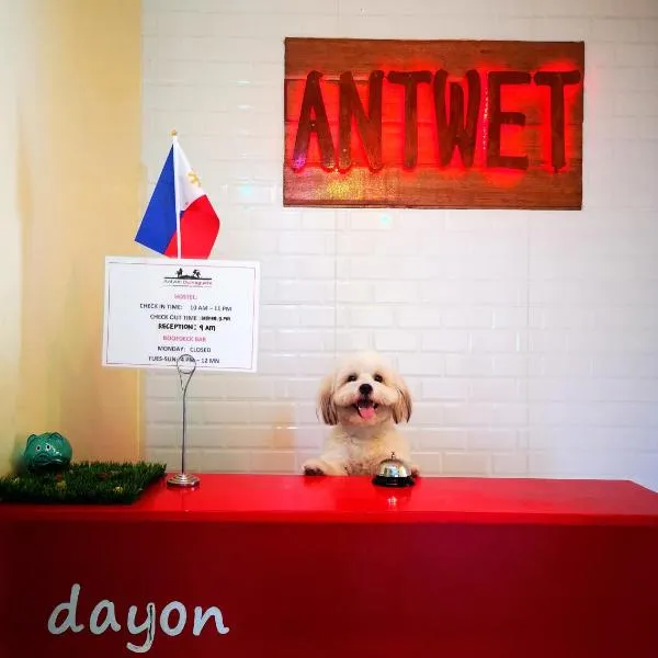 Antwet Backpacker's Inn & Rooftop Bar, hotel v destinaci Dumaguete