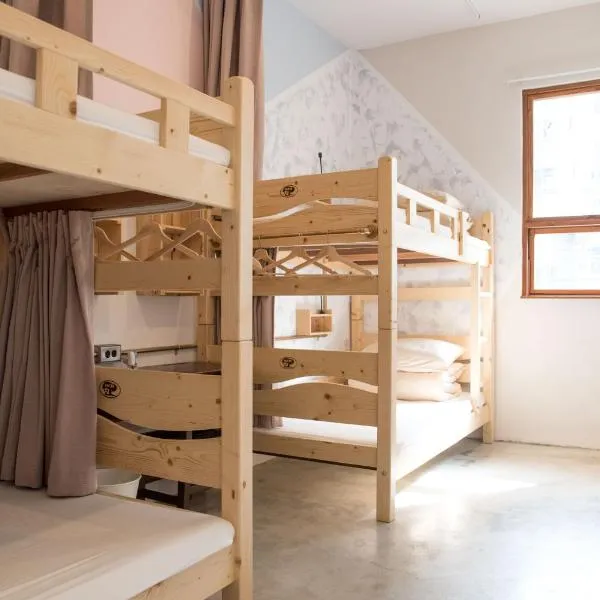 框框背包客棧 Kuang Kuang Hostel, hotel v destinaci Longjing