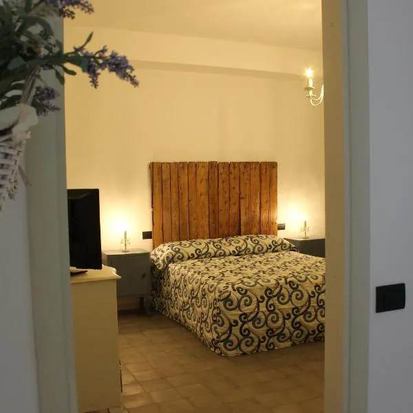 AGRITURISMO LE ZORLESCHE, hotel v destinaci Camisano