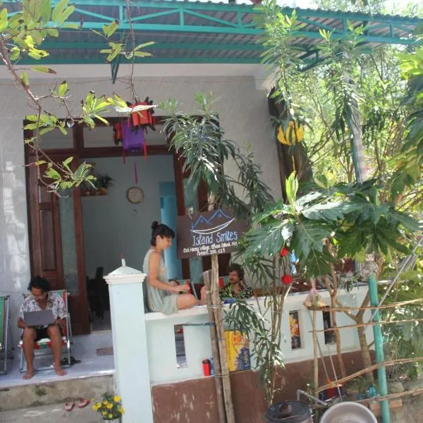 Cham Island Smiles Homestay, hotel em Tân Hiệp