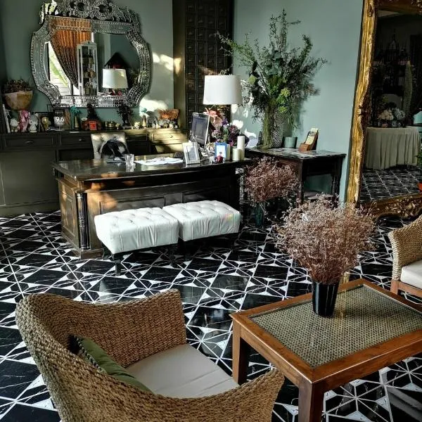 치앙마이에 위치한 호텔 스리 응아창(Sri Ngachang)