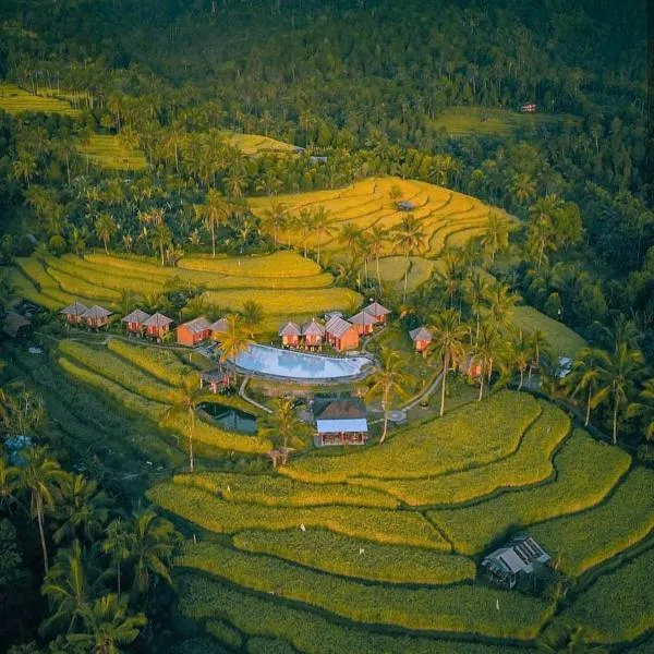 Puri Sunny Camp, hotel en Munduk