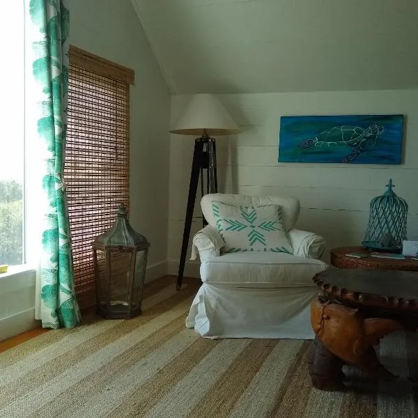 Surf Song Bed & Breakfast, hotell i Tybee Island