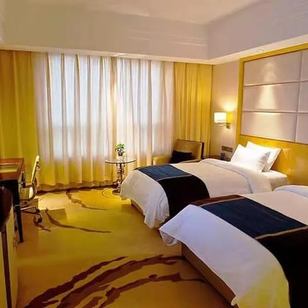 Nanjing Lafei Hotel Lukou Airport Branch, хотел в Lukou