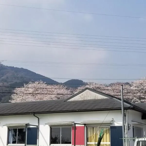 KAFUU guesthouse+cafe, hotel v destinaci Kashiba