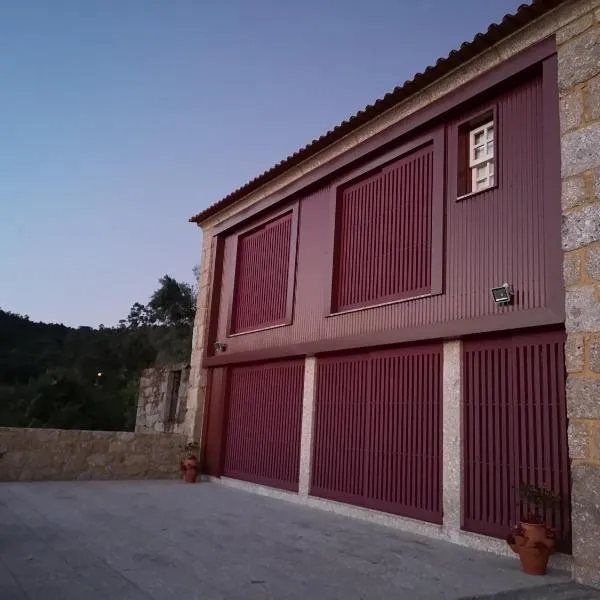 Casa Zé Manel - Turismo Rural โรงแรมในParanhos
