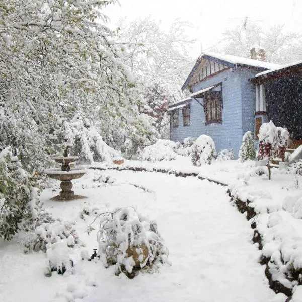 KUBBA ROONGA GUESTHOUSE - Boutique Luxury Spa Retreat & Gardens - Blue Mountains, hotel v destinaci Blackheath
