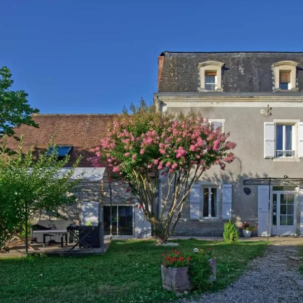 Le Kouloury, Hotel in Meyronne