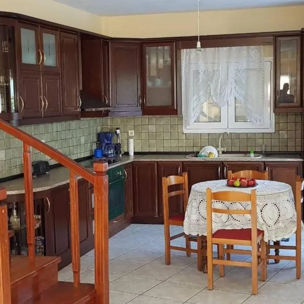 Koulas House in Diava、カランバカのホテル