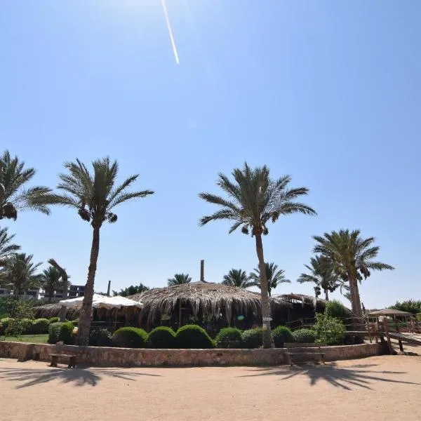 Sharm El Naga Resort and Diving Center, отель в Сома-Бэй