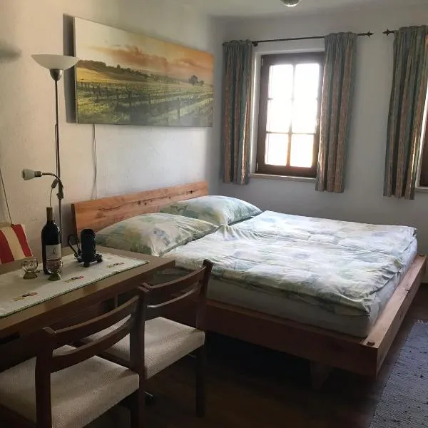 Altes Presshaus, hotelli kohteessa Eberau