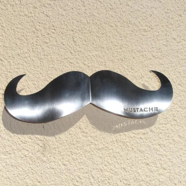 Mustache Studio, hotel em Ourém