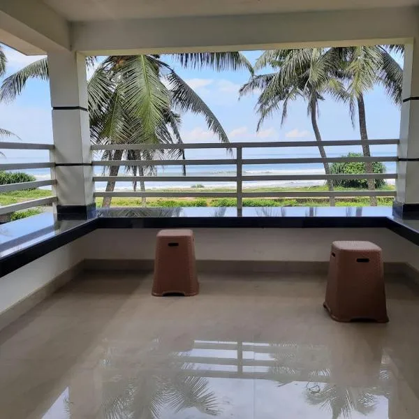Corniche Beach Resort โรงแรมในMulappilangād