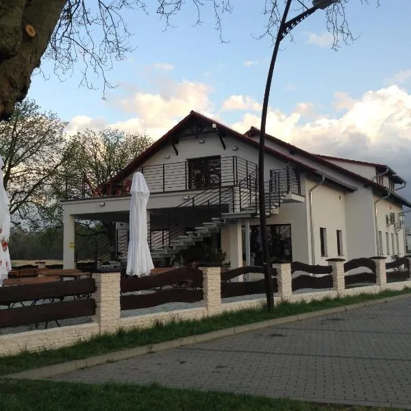 Pod Kotwicą, hotel u gradu Nova Sol