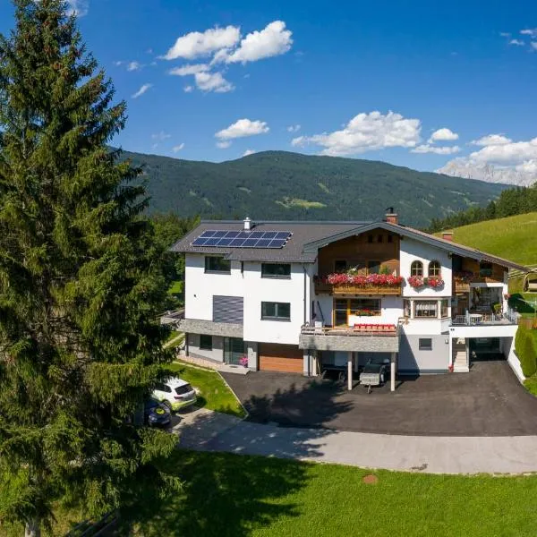 Appartement Gruber-Hofer, hôtel à Altenmarkt im Pongau