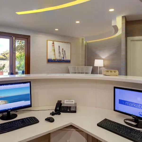 FAVIGNANA HOTEL Concept Holiday, hotel Favignanában