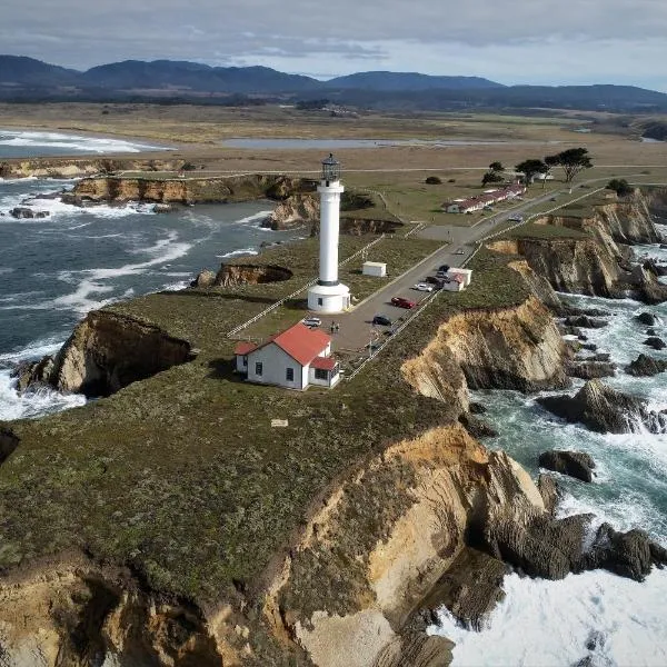 Point Arena Lighthouse, hotel en Anchor Bay